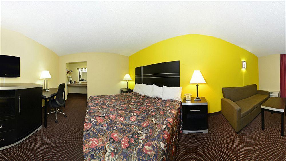 Days Inn Oil City Conference Center Exterior foto